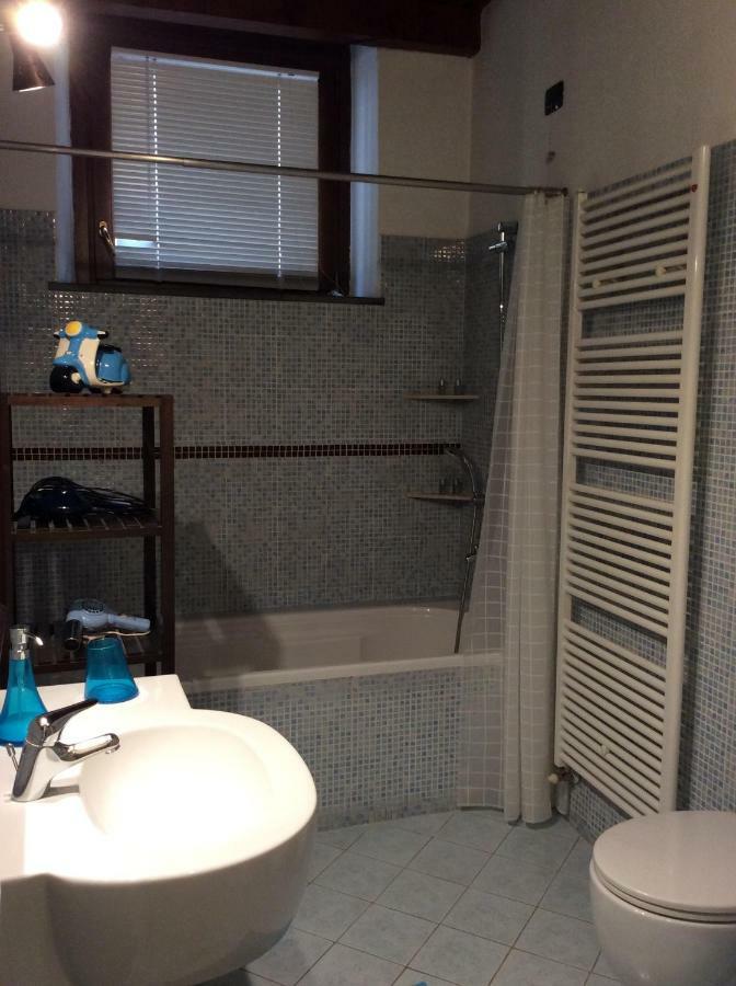 Borghello 2Level Airport Apartment แบร์กาโม ภายนอก รูปภาพ